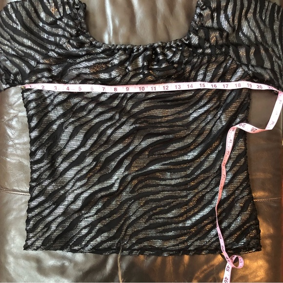 WHBM top. - Picture 11 of 14